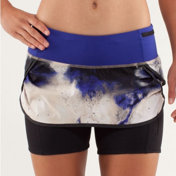 Lululemon | Run Speed Squad Skirt | Size 8 discontinued style - Picture 2 of 7